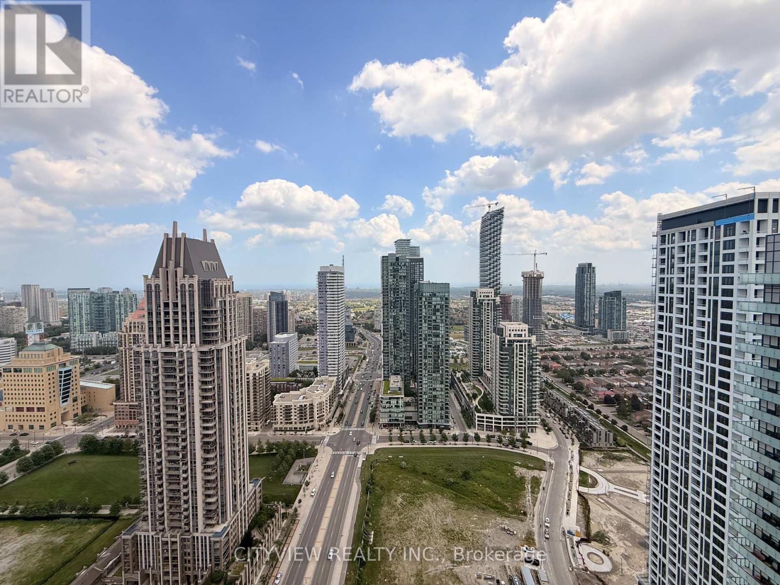 3904 - 430 Square One Drive, Mississauga, Ontario  L5B 0L6 - Photo 13 - W13514778