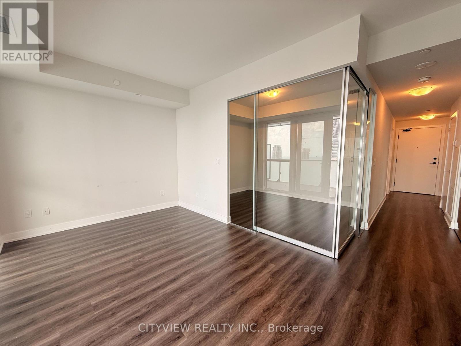 3904 - 430 Square One Drive, Mississauga, Ontario  L5B 0L6 - Photo 5 - W13514778
