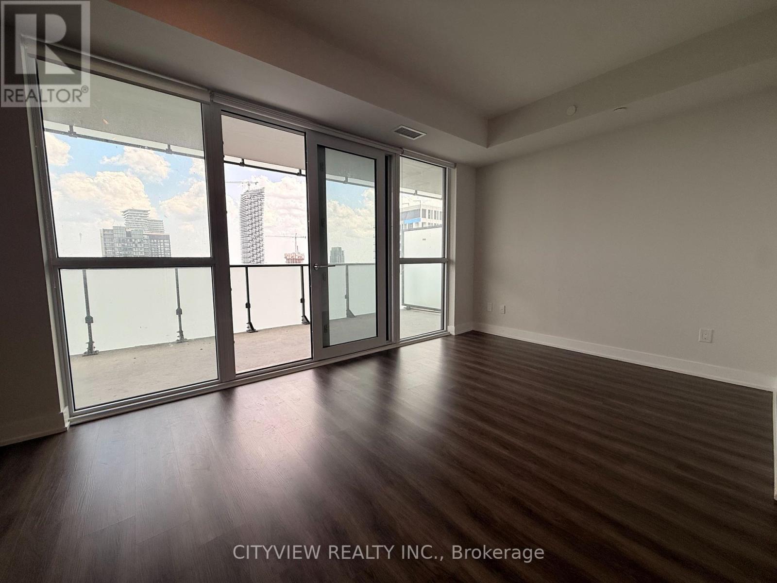 3904 - 430 Square One Drive, Mississauga, Ontario  L5B 0L6 - Photo 7 - W13514778
