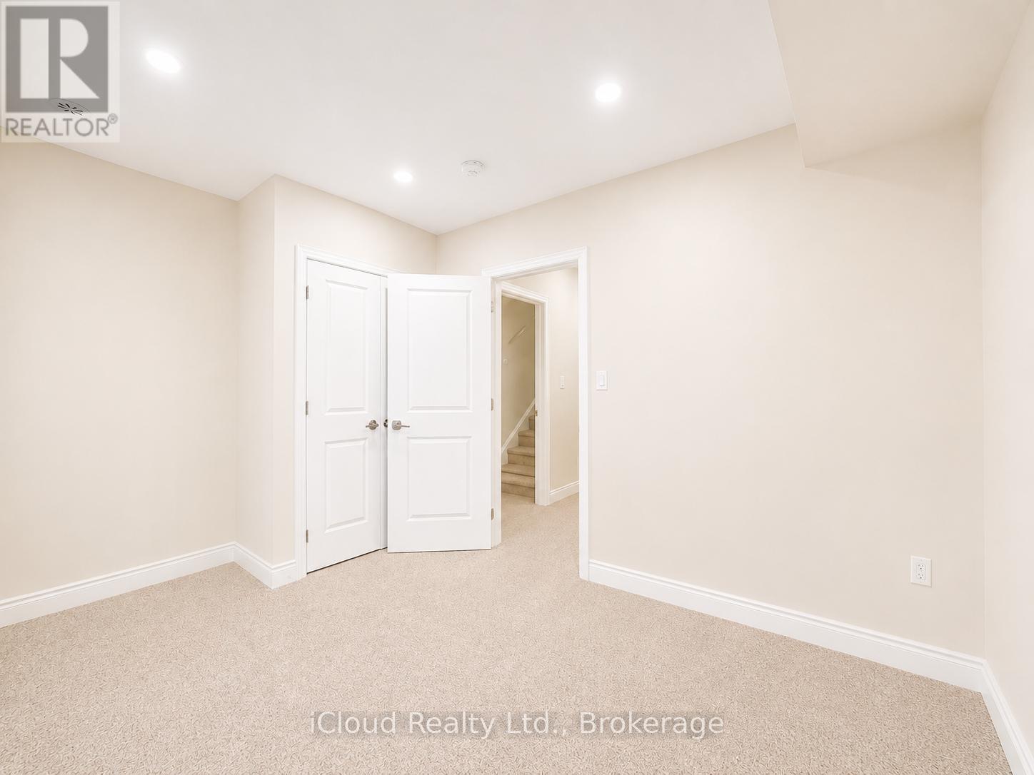36 - 26 Lunar Crescent, Mississauga, Ontario  L5M 2R5 - Photo 10 - W13514788