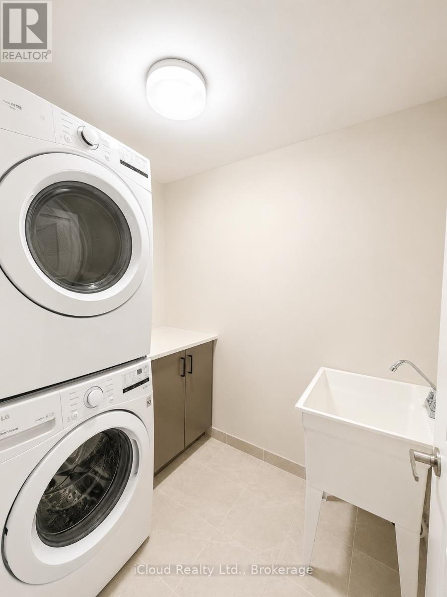 36 - 26 Lunar Crescent, Mississauga, Ontario  L5M 2R5 - Photo 24 - W13514788