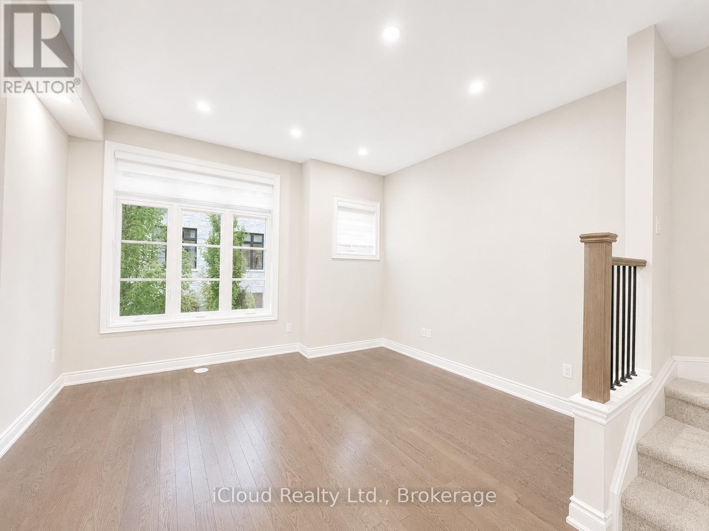 36 - 26 Lunar Crescent, Mississauga, Ontario  L5M 2R5 - Photo 9 - W13514788