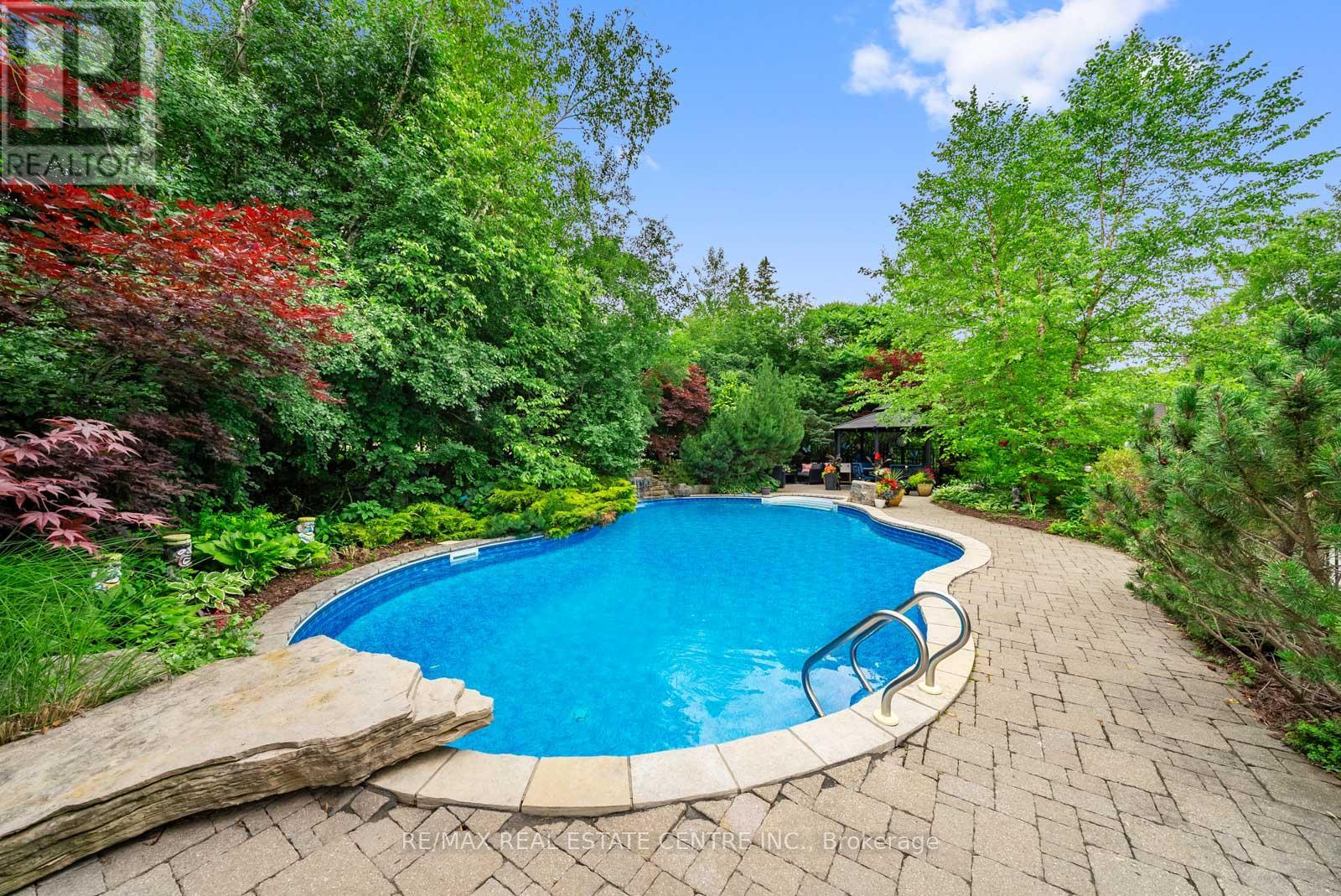 2 Cedar Drive, Caledon, Ontario  L7K 1H6 - Photo 10 - W13514846
