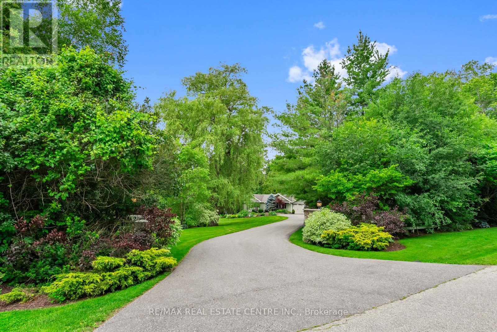 2 Cedar Drive, Caledon, Ontario  L7K 1H6 - Photo 4 - W13514846