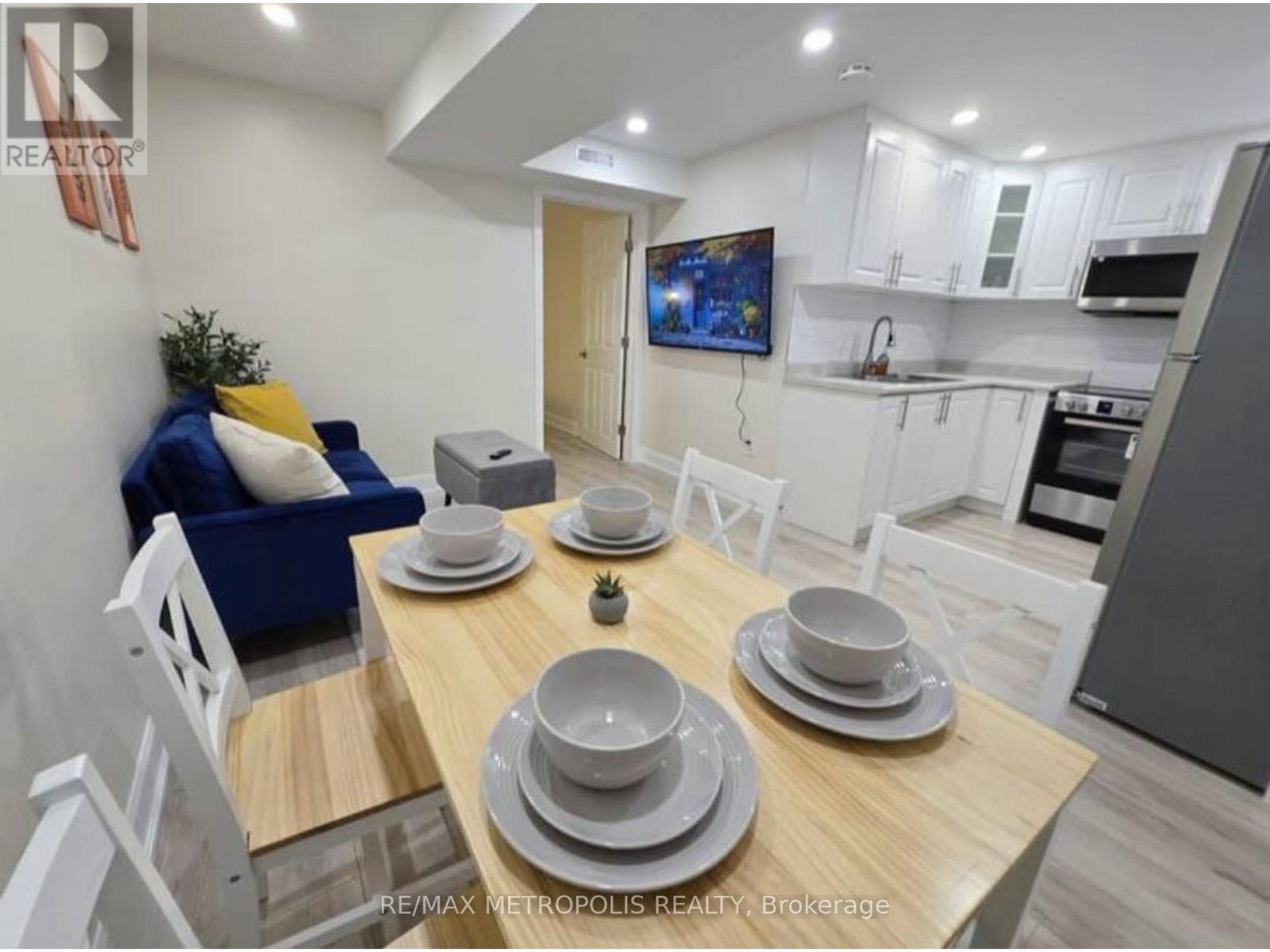 Bsmt - 3110 Cottage Clay Road, Mississauga, Ontario  L5B 4J4 - Photo 6 - W13514892