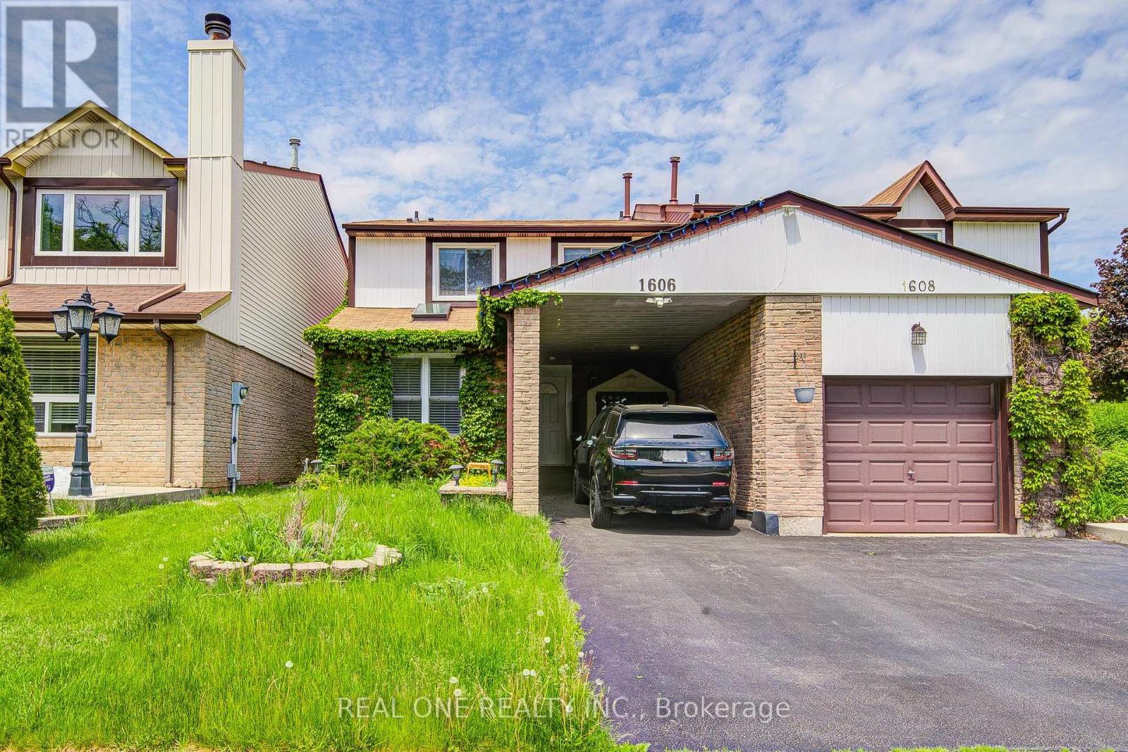 30 - 1606 Lancaster Drive, Oakville, Ontario  L6H 2Z6 - Photo 1 - W13514896