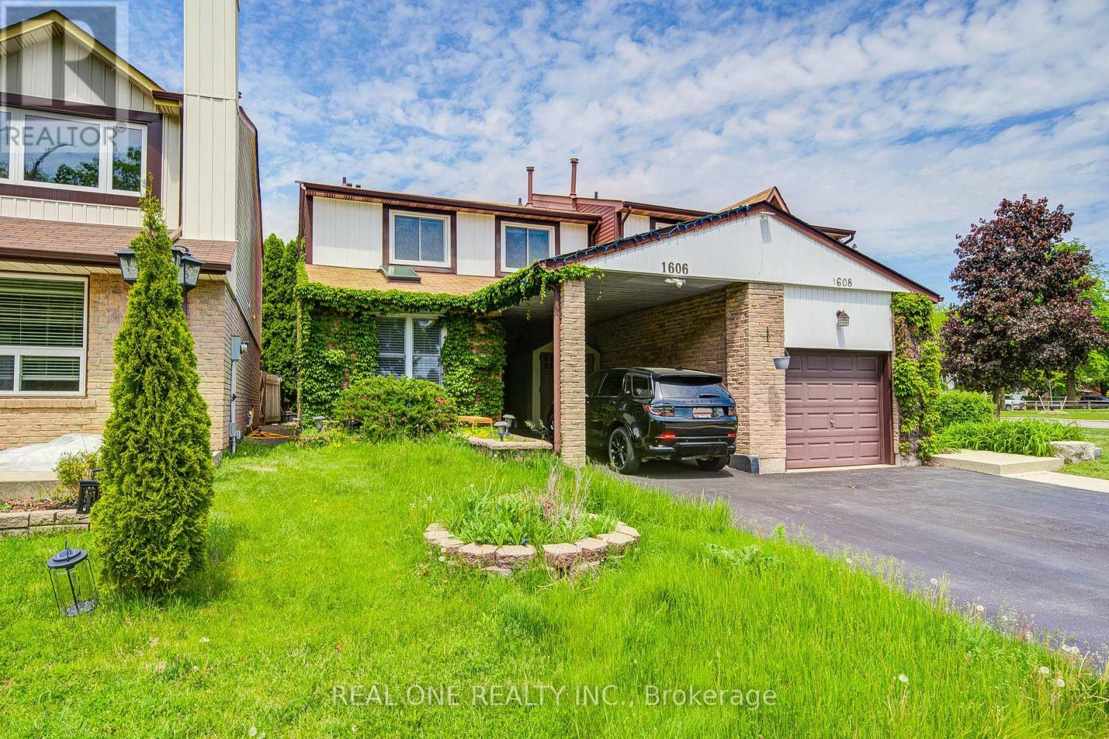 30 - 1606 Lancaster Drive, Oakville, Ontario  L6H 2Z6 - Photo 2 - W13514896