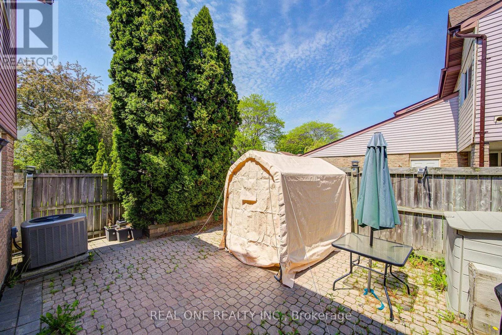 30 - 1606 Lancaster Drive, Oakville, Ontario  L6H 2Z6 - Photo 46 - W13514896