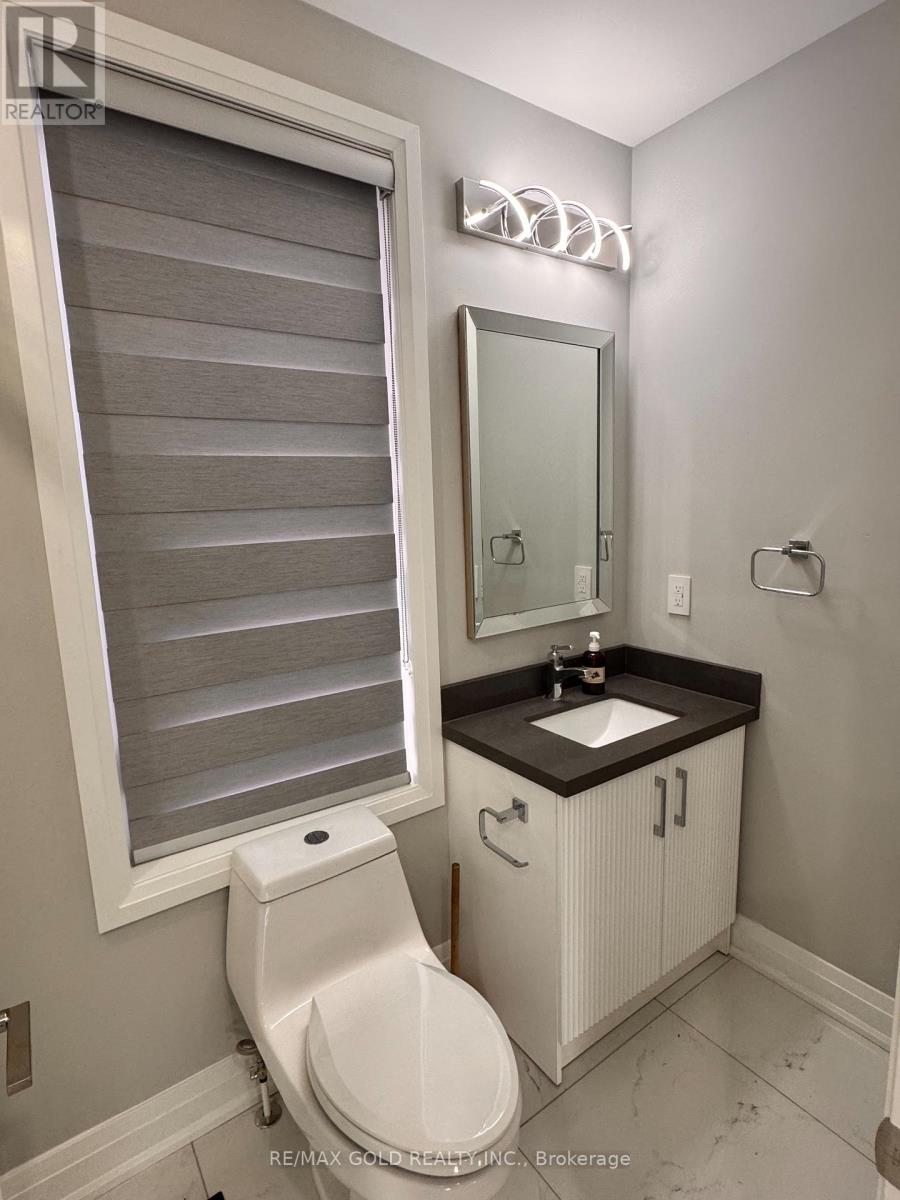 106 Woodward Avenue, Brampton, Ontario  L6V 1K6 - Photo 10 - W13514926