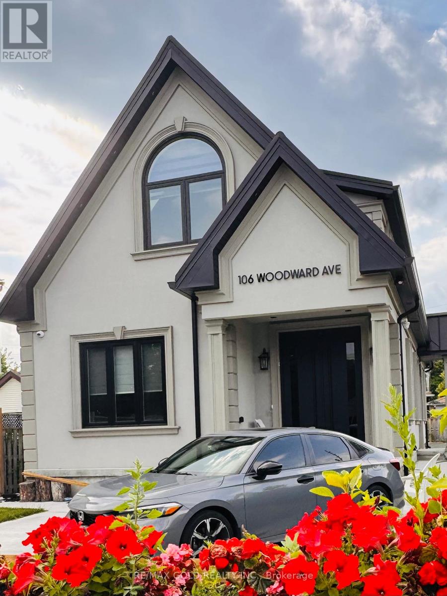 106 Woodward Avenue, Brampton, Ontario  L6V 1K6 - Photo 2 - W13514926