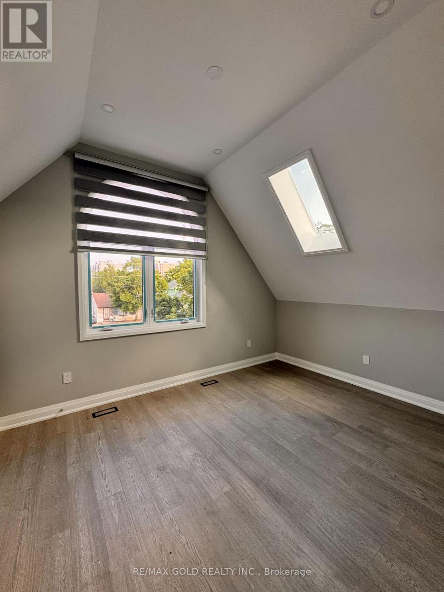 106 Woodward Avenue, Brampton, Ontario  L6V 1K6 - Photo 25 - W13514926