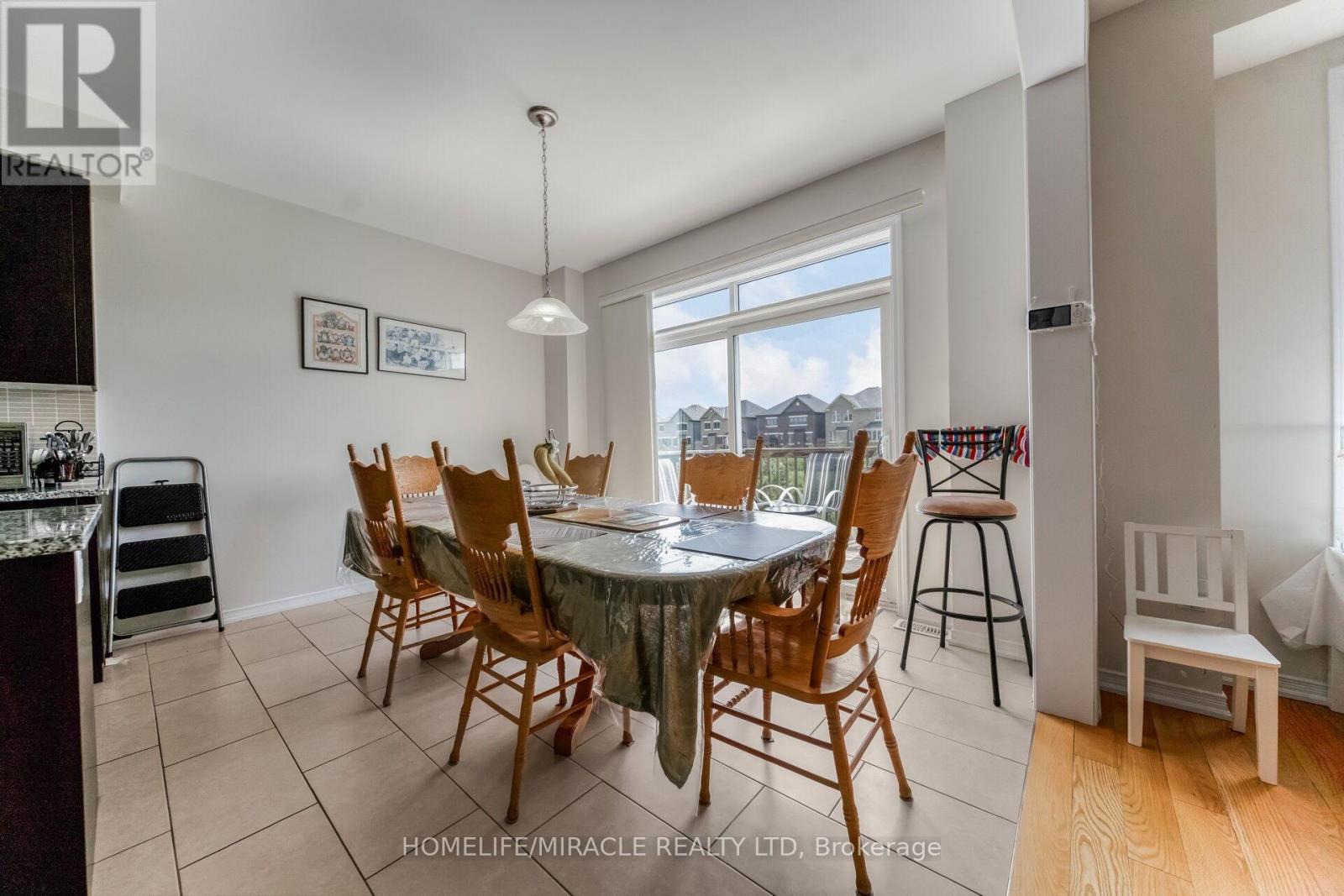 14 Abercrombie Crescent, Brampton, Ontario  L7A 4N1 - Photo 12 - W13514948
