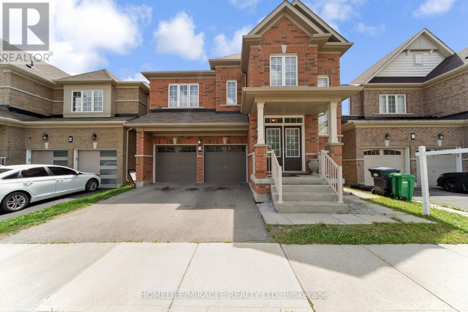 14 Abercrombie Crescent, Brampton, Ontario  L7A 4N1 - Photo 2 - W13514948