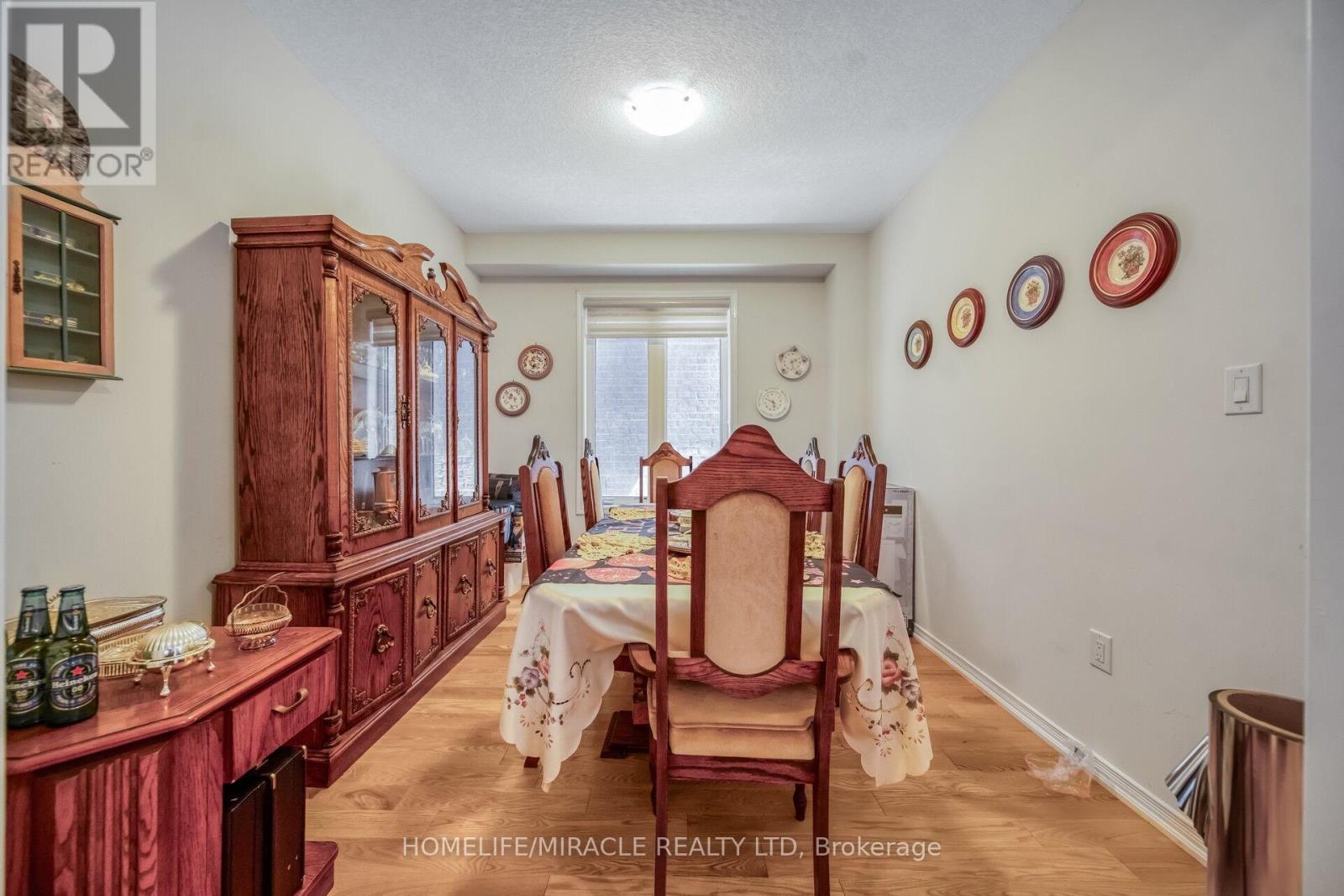14 Abercrombie Crescent, Brampton, Ontario  L7A 4N1 - Photo 7 - W13514948