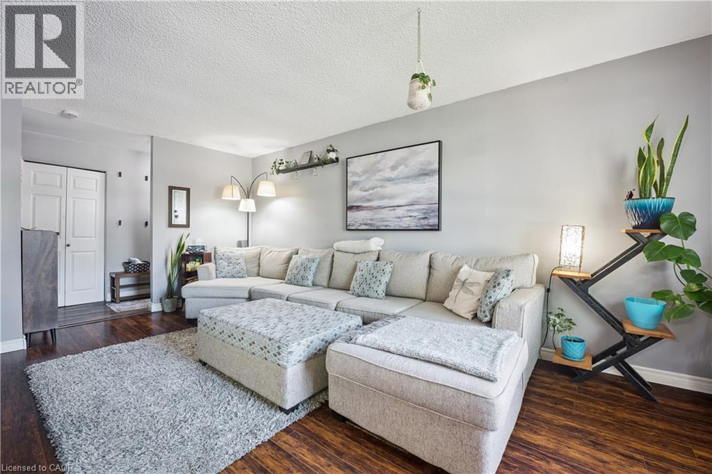 45 Hopewell Crescent, Stoney Creek, Ontario  L8J 1P3 - Photo 7 - 40844768