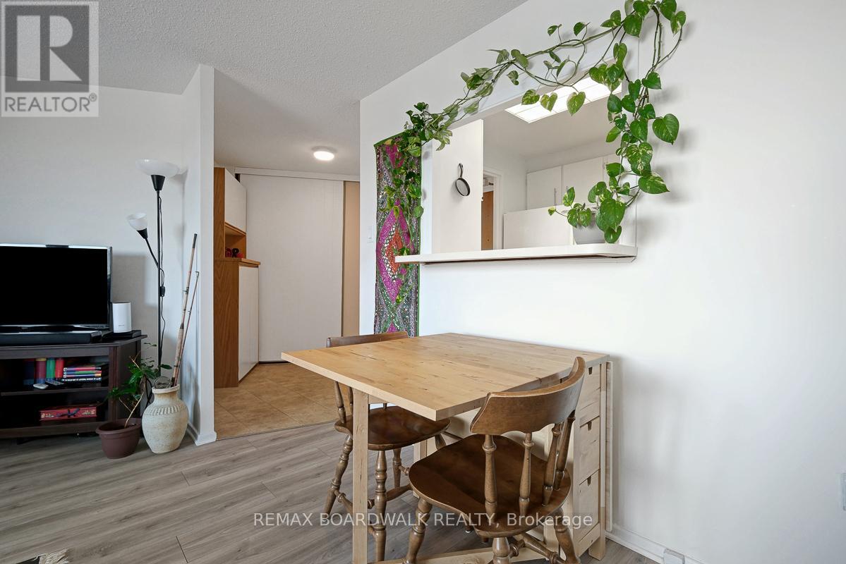 908 - 3100 Carling Avenue, Ottawa, Ontario  K2B 6J6 - Photo 9 - X13515154