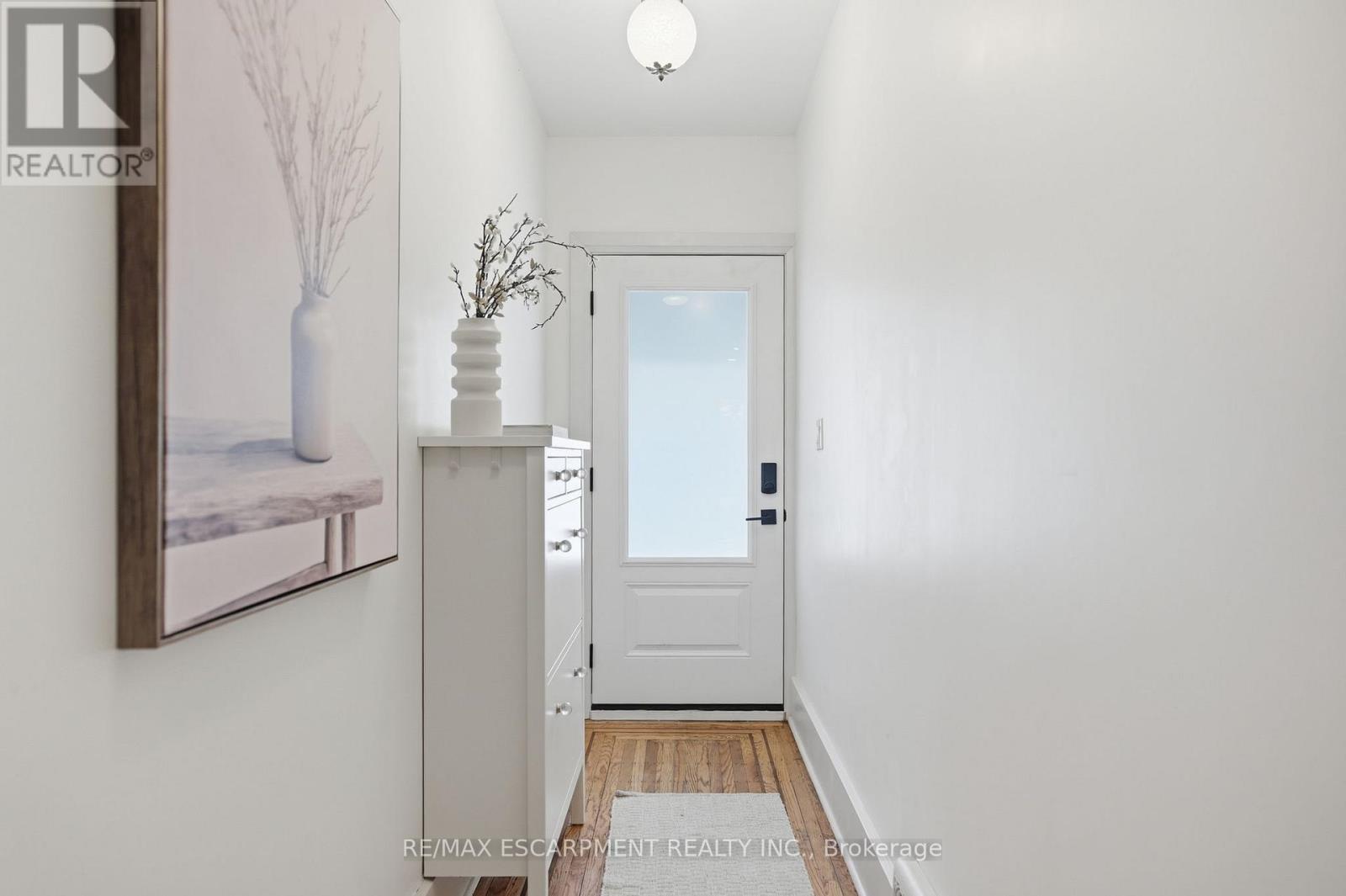 14 Cumberland Avenue, Hamilton, Ontario  L8M 1Y7 - Photo 3 - X13514872