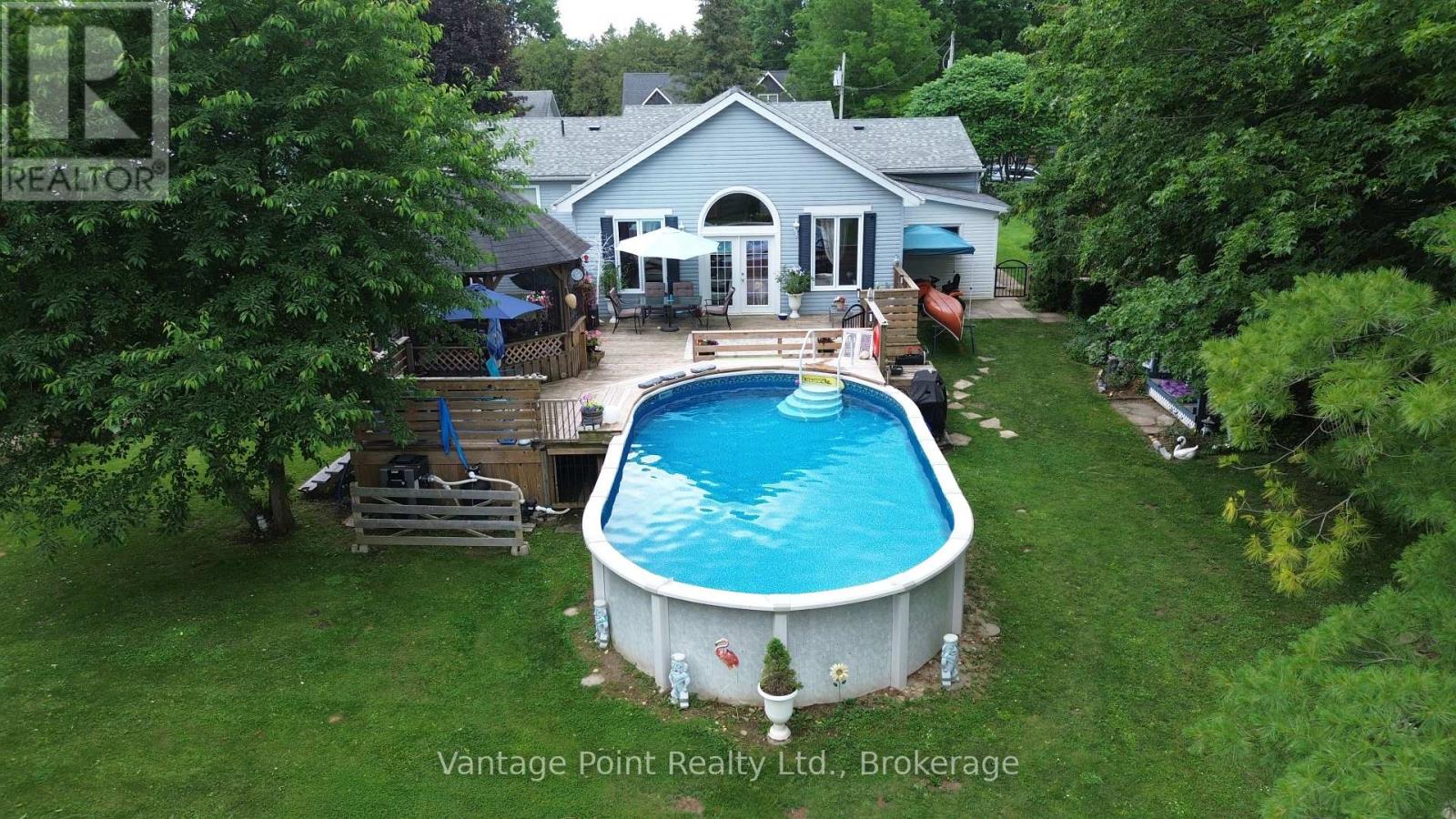 113 Glenwood Place, West Grey, Ontario  N0C 1H0 - Photo 3 - X12991802