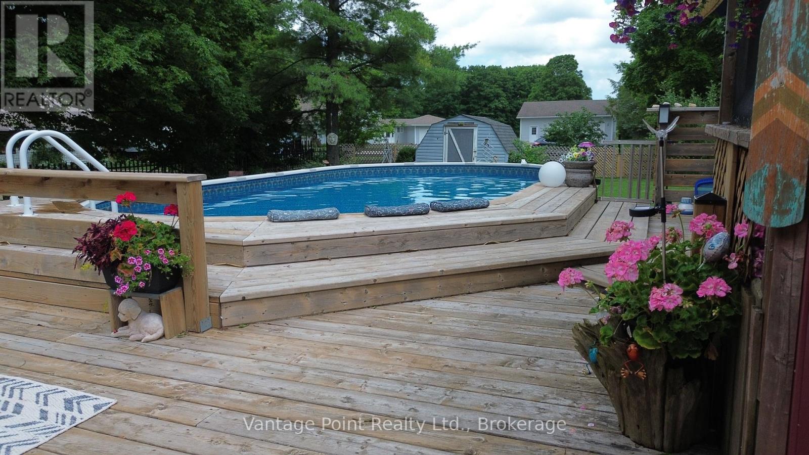 113 Glenwood Place, West Grey, Ontario  N0C 1H0 - Photo 4 - X12991802