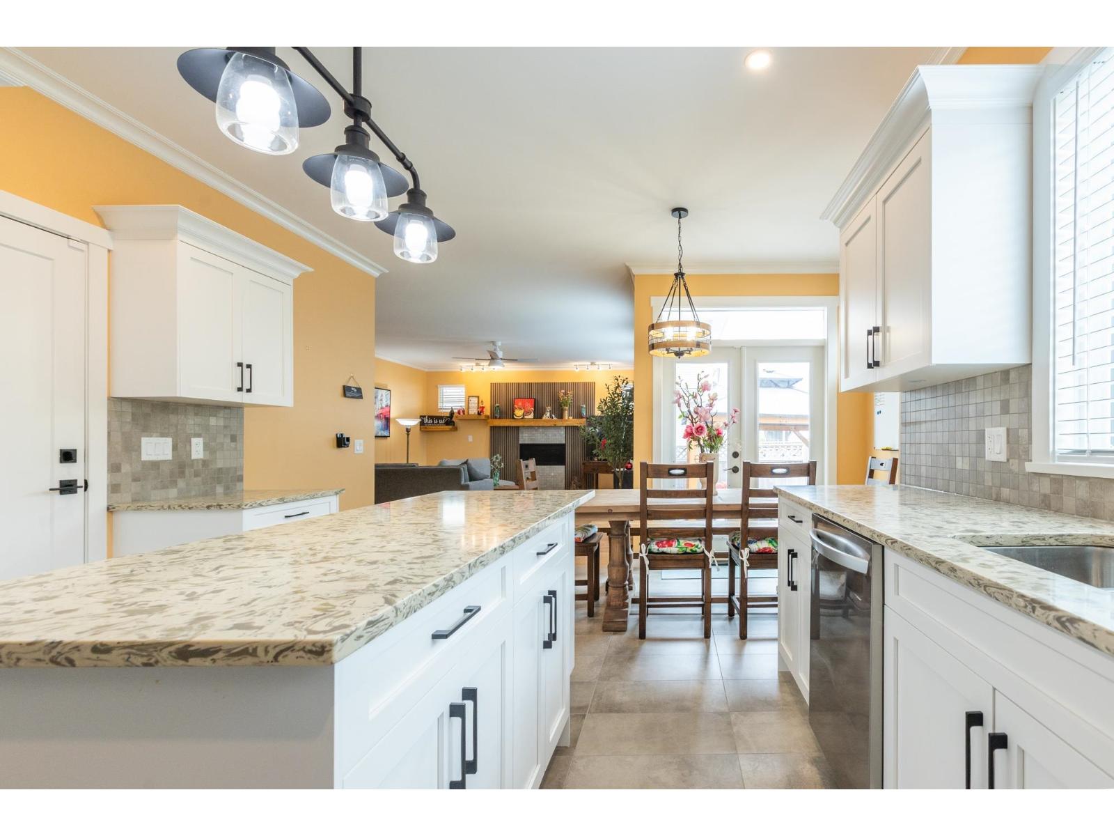 6876 192a Street, Surrey, British Columbia  V4N 0B7 - Photo 21 - R3141843