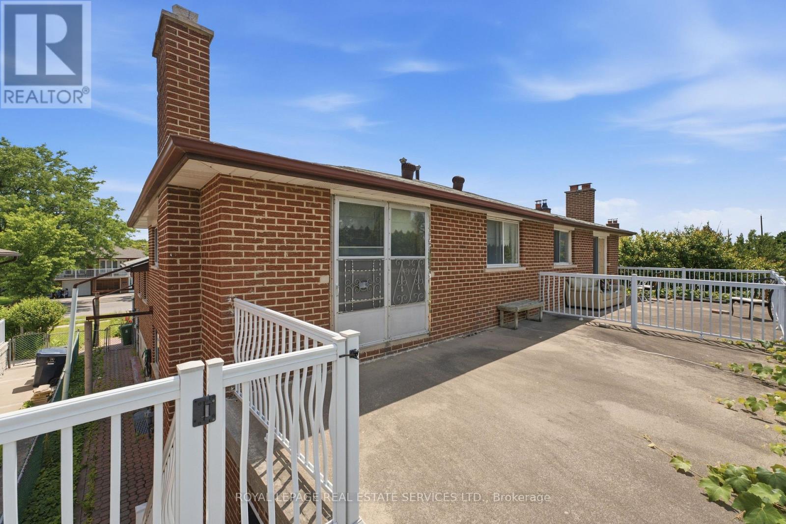 108 Anthia Drive, Toronto, Ontario  M9L 1K8 - Photo 30 - W13505640