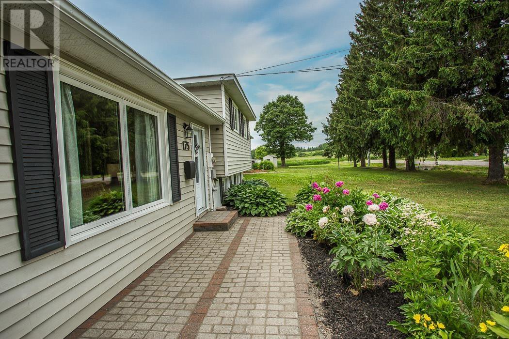 175 Chippewa St, Sault Ste. Marie, Ontario  P6C 3A2 - Photo 31 - SM261689