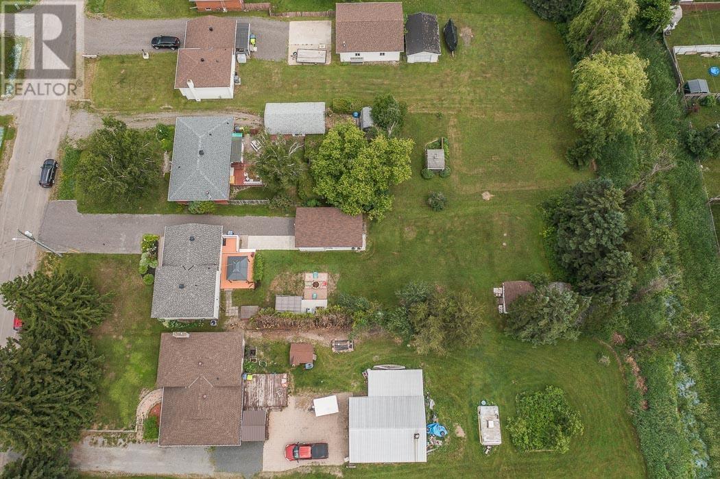 175 Chippewa St, Sault Ste. Marie, Ontario  P6C 3A2 - Photo 32 - SM261689