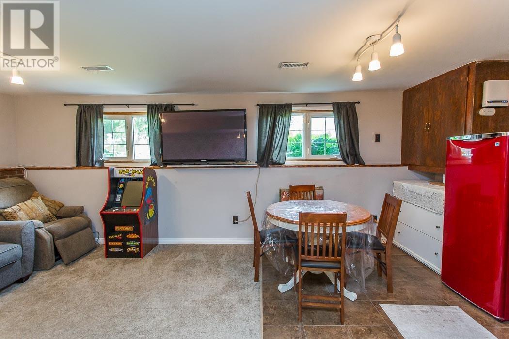 175 Chippewa St, Sault Ste. Marie, Ontario  P6C 3A2 - Photo 17 - SM261689
