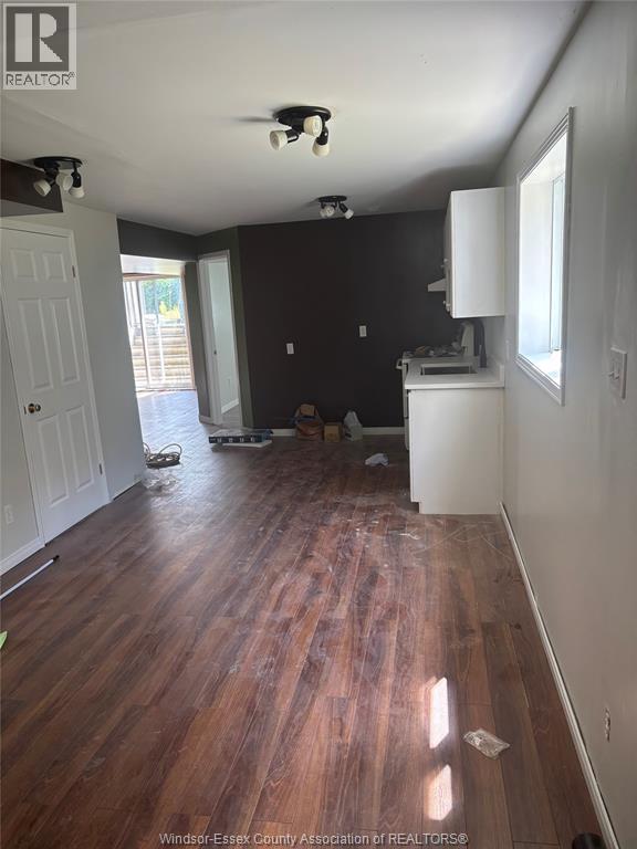 1686 Fieldcrest, Tecumseh, Ontario  N8N 4Z8 - Photo 2 - 26015882