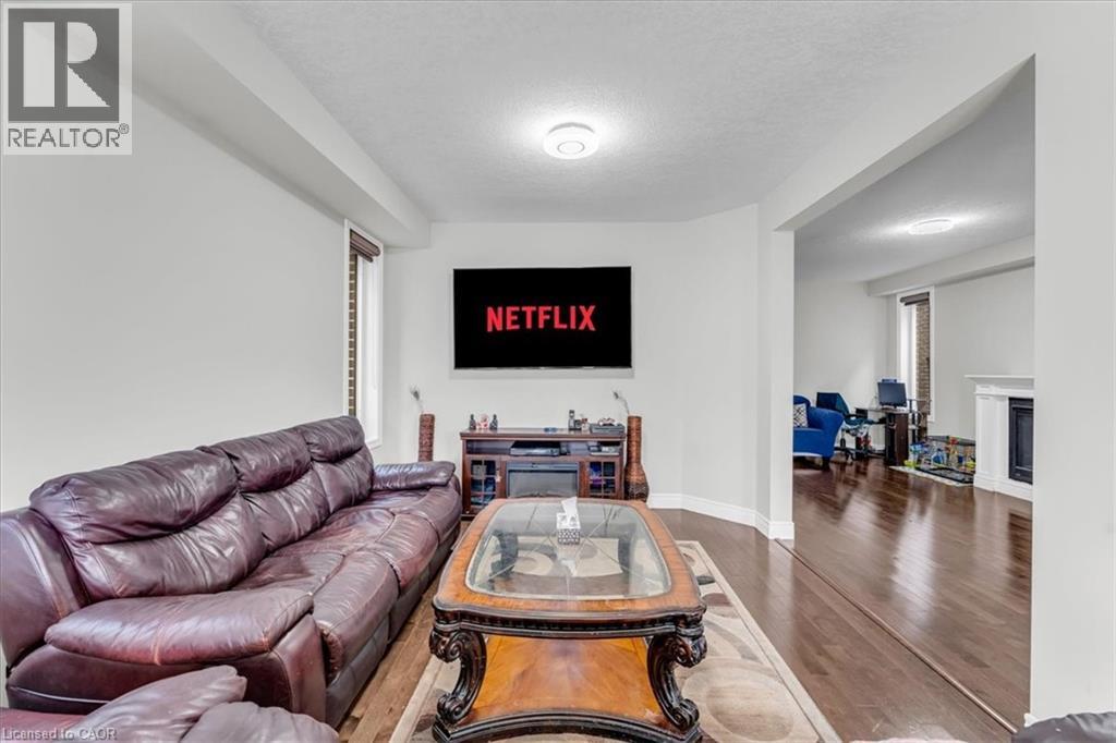 121 Dallan Drive, Guelph, Ontario  N1L 0N3 - Photo 15 - 40844663