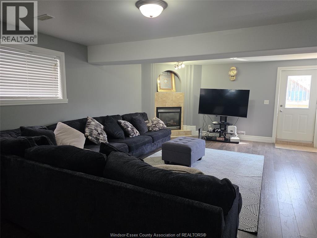 1509 Meridian Street, Windsor, Ontario N9G 3E5 - Photo 15 - 26015884