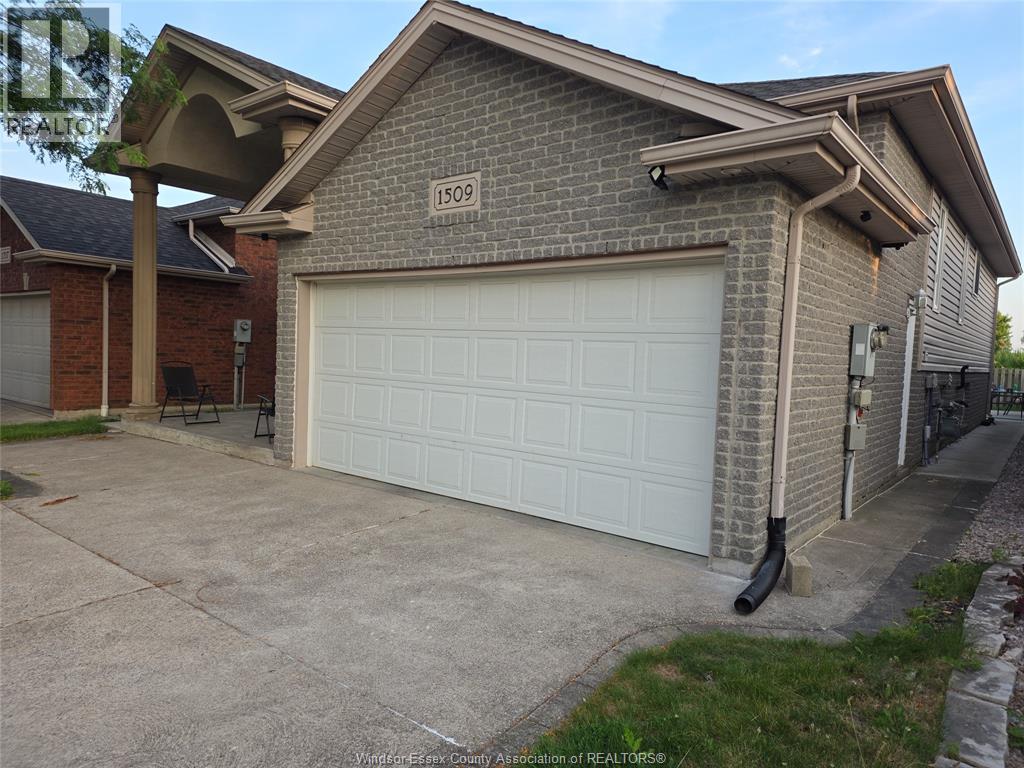 1509 Meridian Street, Windsor, Ontario N9G 3E5 - Photo 3 - 26015884