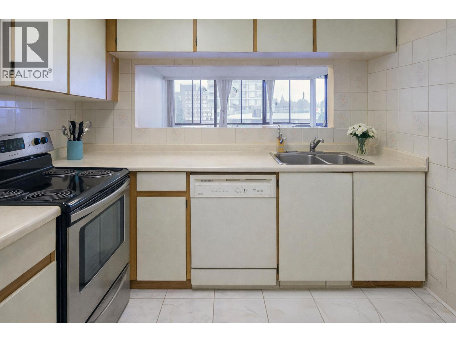 708 460 Westview Street, Coquitlam, British Columbia  V3K 6C9 - Photo 13 - R3098392
