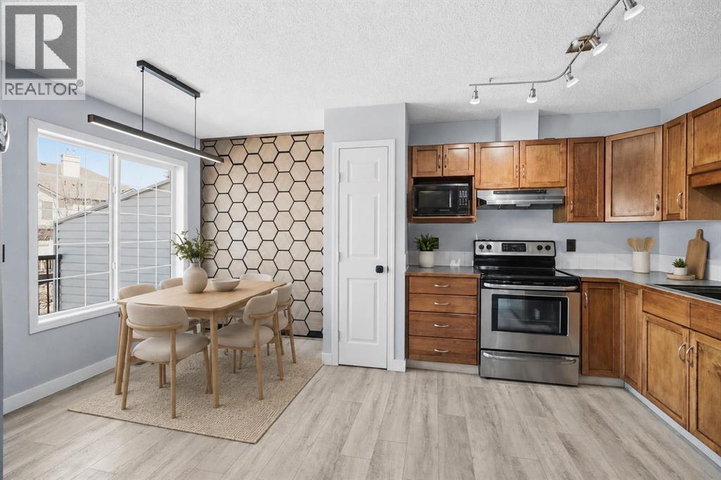337 Copperfield Boulevard Se, Calgary, Alberta  T2Z 4Z4 - Photo 4 - A2325960