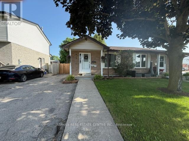 5 HARMONY COURT, Cambridge, Ontario