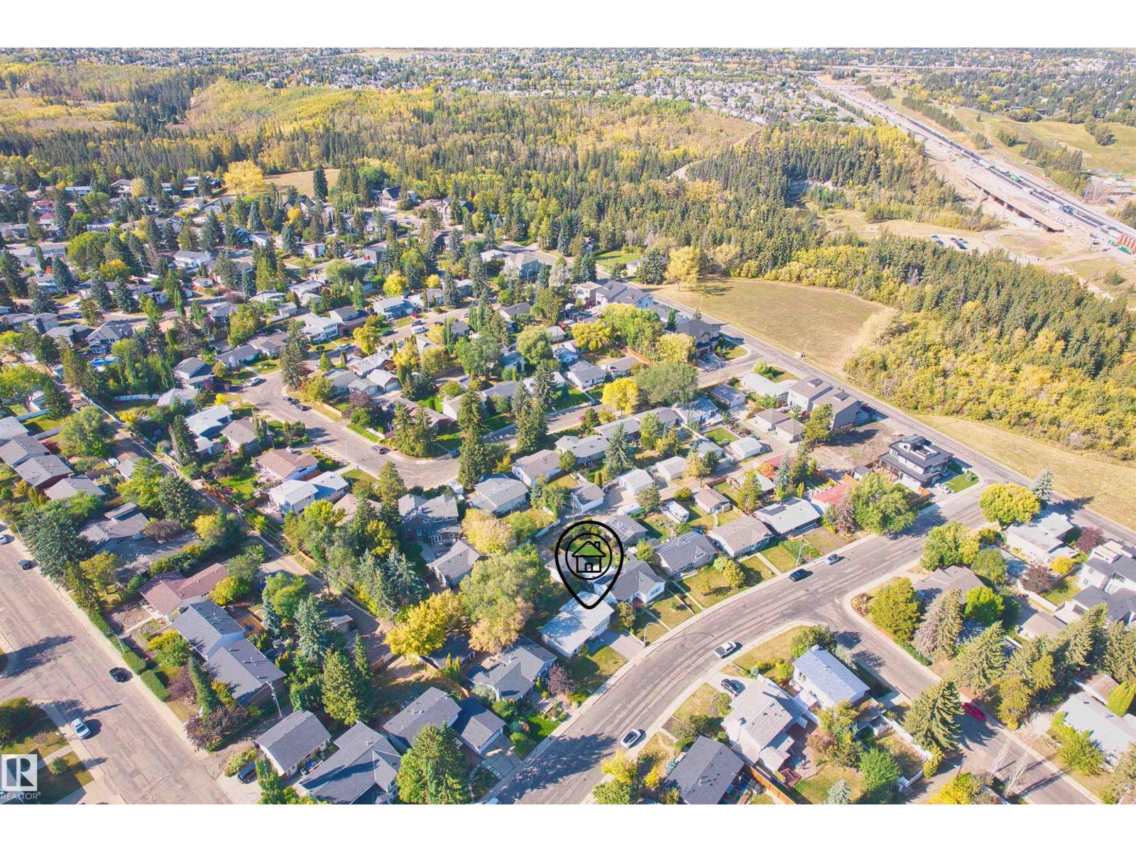 4218 121 St NW, Edmonton, Alberta  T6J 1Y8 - Photo 4 - E4496754
