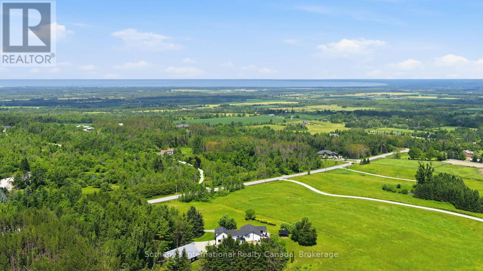 9263 91 County Road, Clearview, Ontario  L0M 1H0 - Photo 2 - S13497772