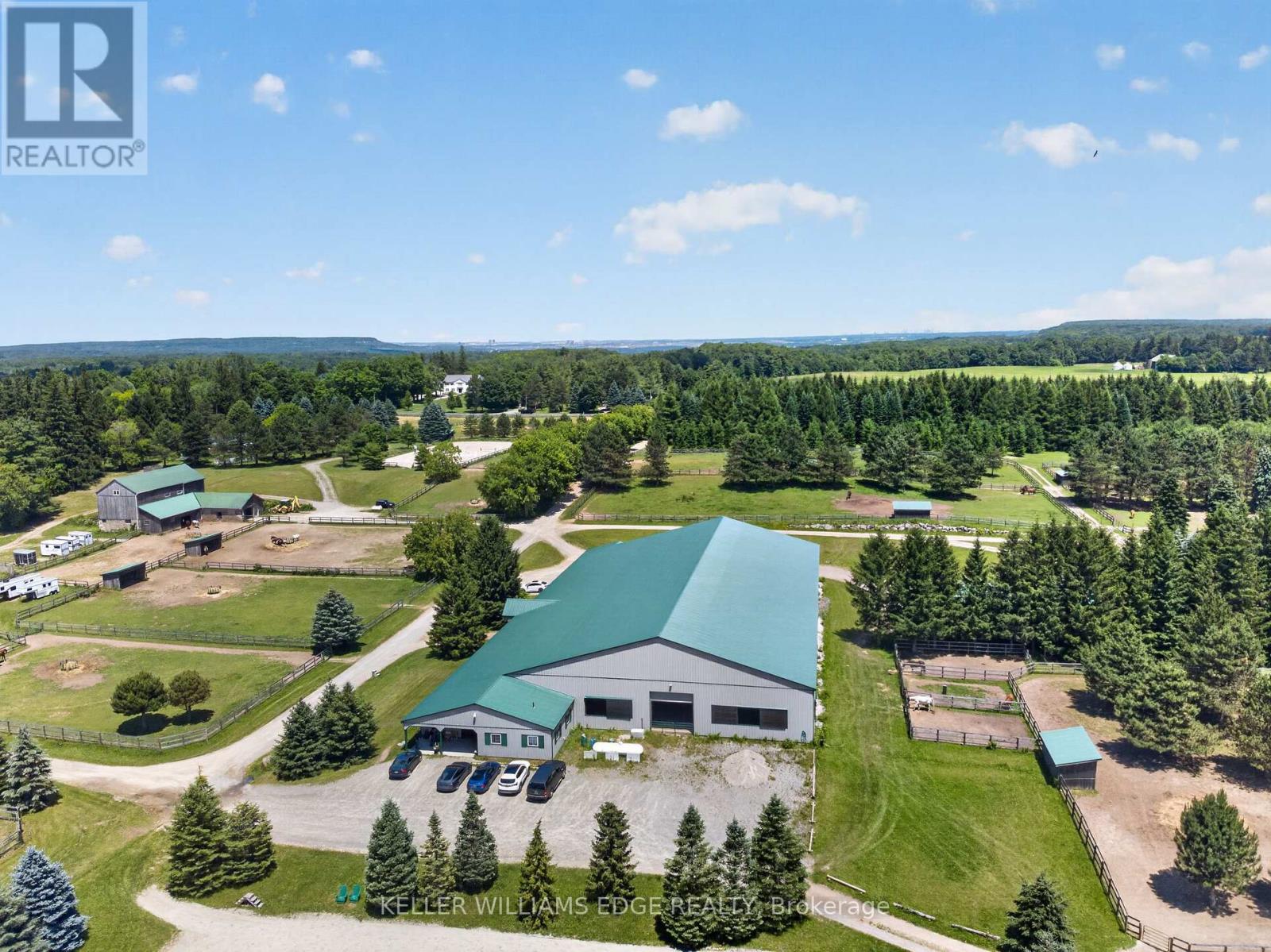 564 8TH CONCESSION ROAD E, Hamilton, Ontario