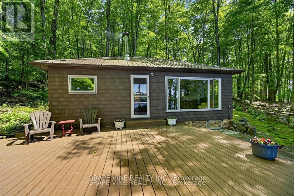 1010 FIREFLY LANE, Frontenac, Ontario