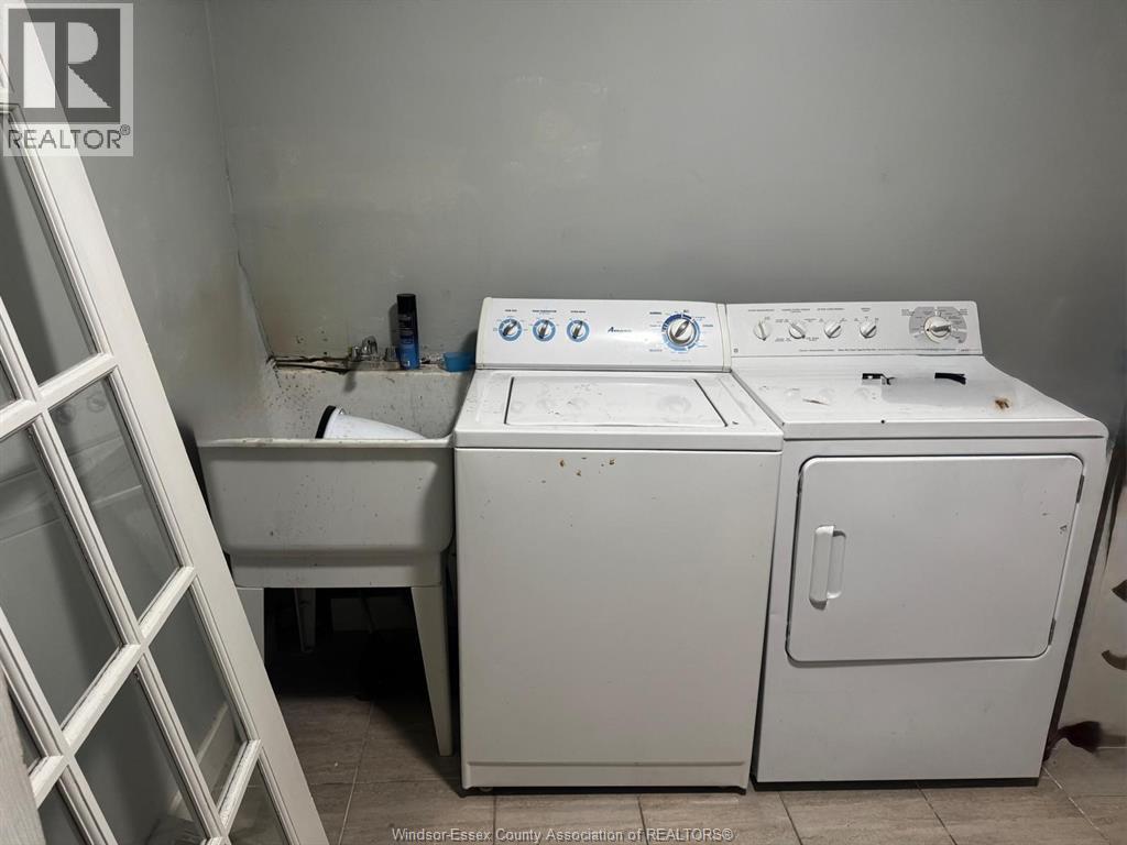 4625 Bunker Avenue Unit# Lower, Windsor, Ontario  N9G 3A8 - Photo 10 - 26015886