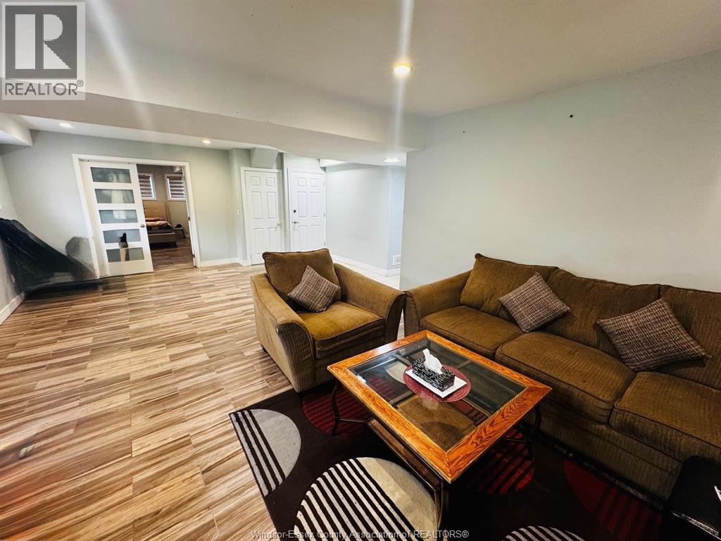 4625 Bunker Avenue Unit# Lower, Windsor, Ontario  N9G 3A8 - Photo 4 - 26015886