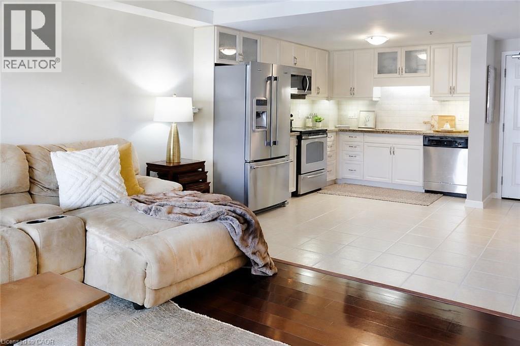 345 Fisher Mills Road Unit# 103, Cambridge, Ontario  N3C 0E5 - Photo 8 - 40841243