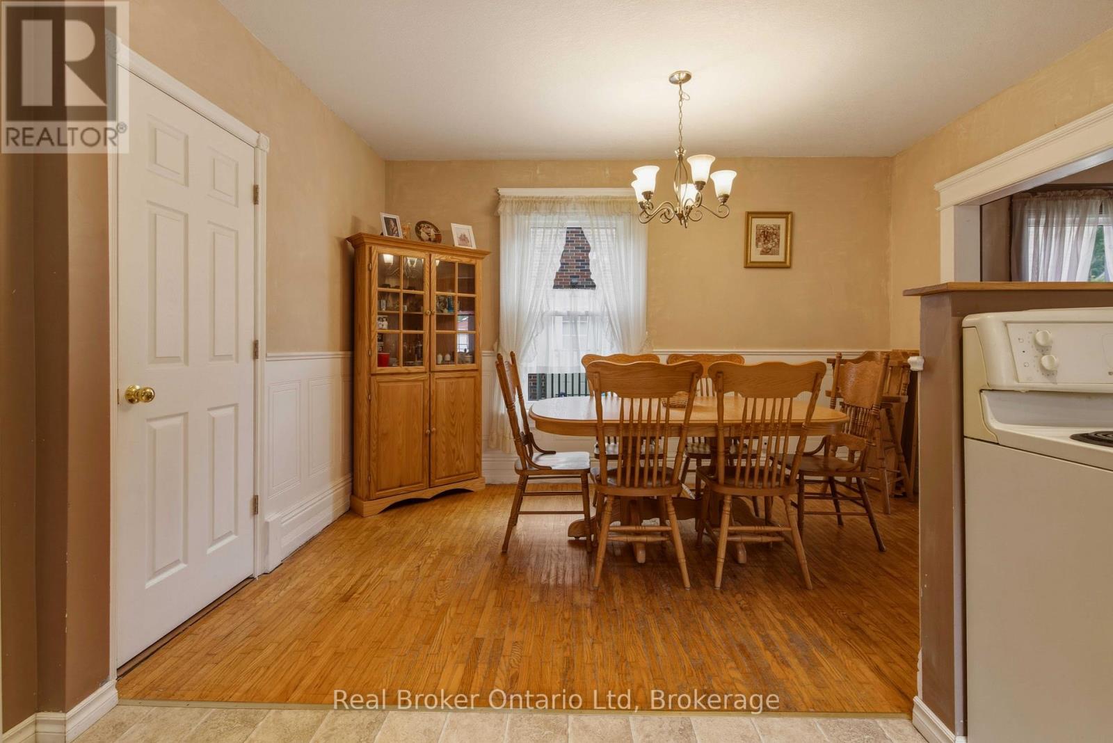 127 Garafraxa Street, Chatsworth, Ontario  N0H 1G0 - Photo 12 - X13515366