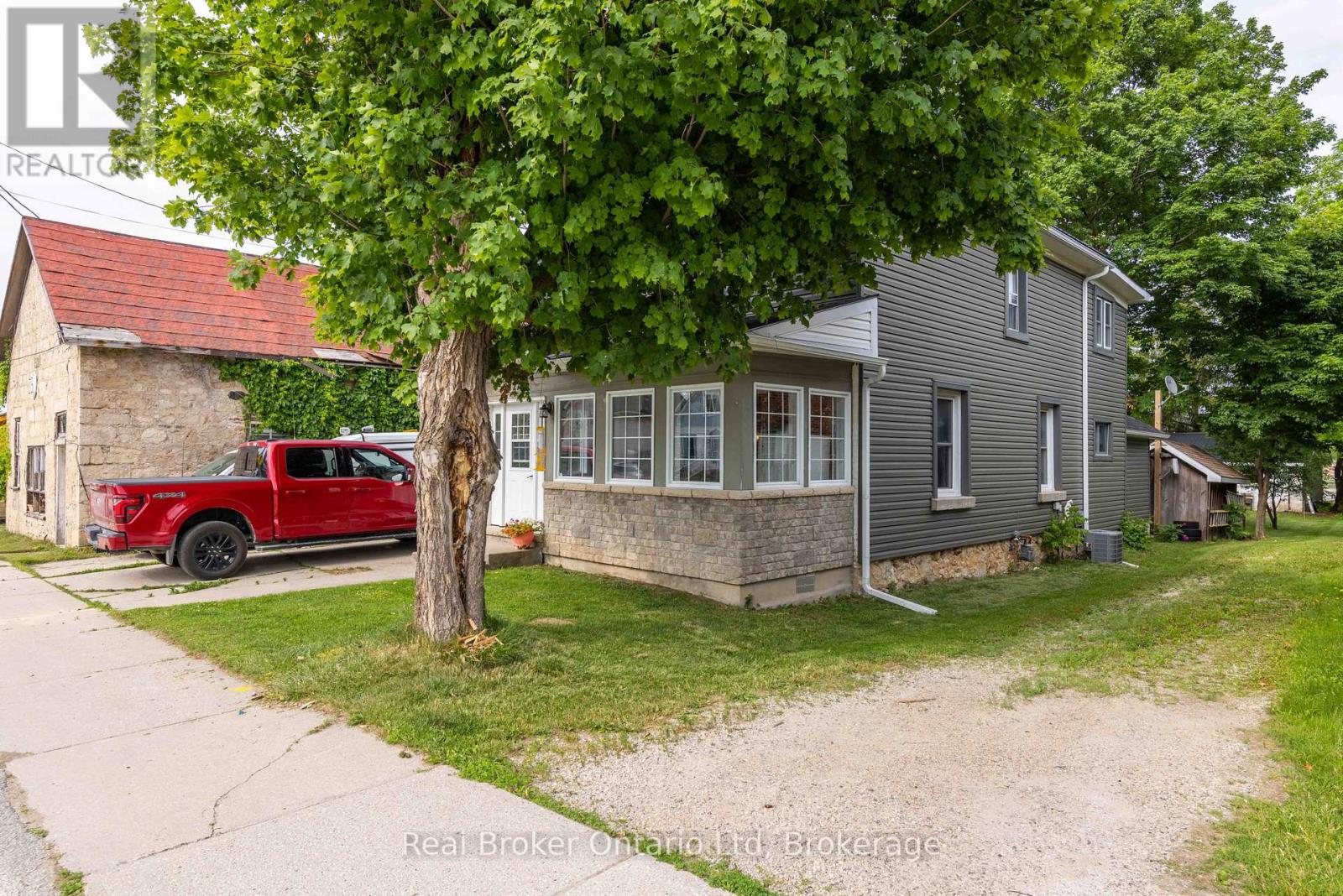 127 Garafraxa Street, Chatsworth, Ontario  N0H 1G0 - Photo 2 - X13515366