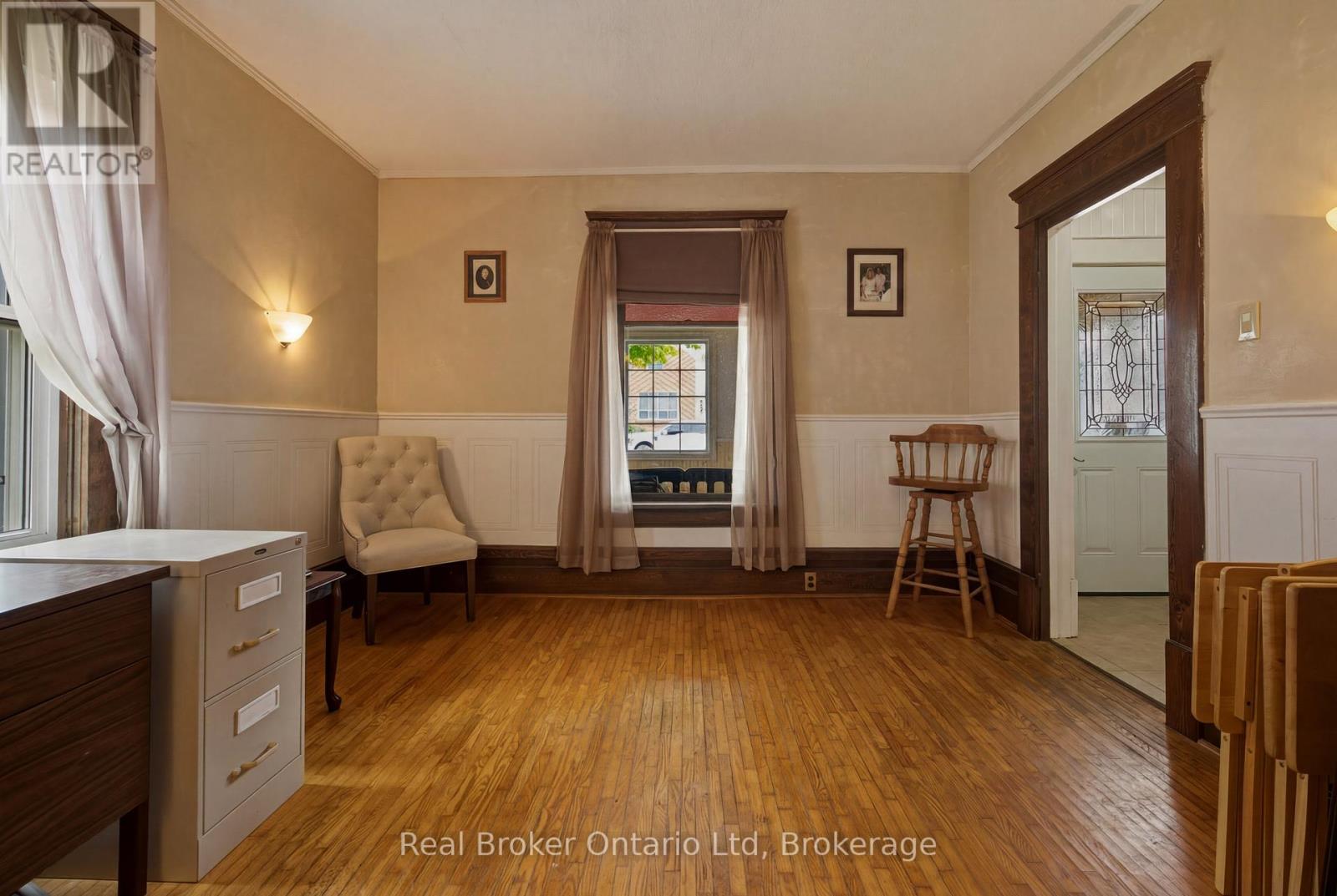 127 Garafraxa Street, Chatsworth, Ontario  N0H 1G0 - Photo 9 - X13515366