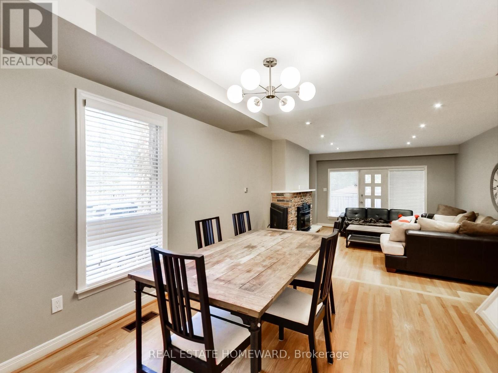 183 Madison Avenue, Toronto, Ontario  M5R 2S6 - Photo 8 - C12974732