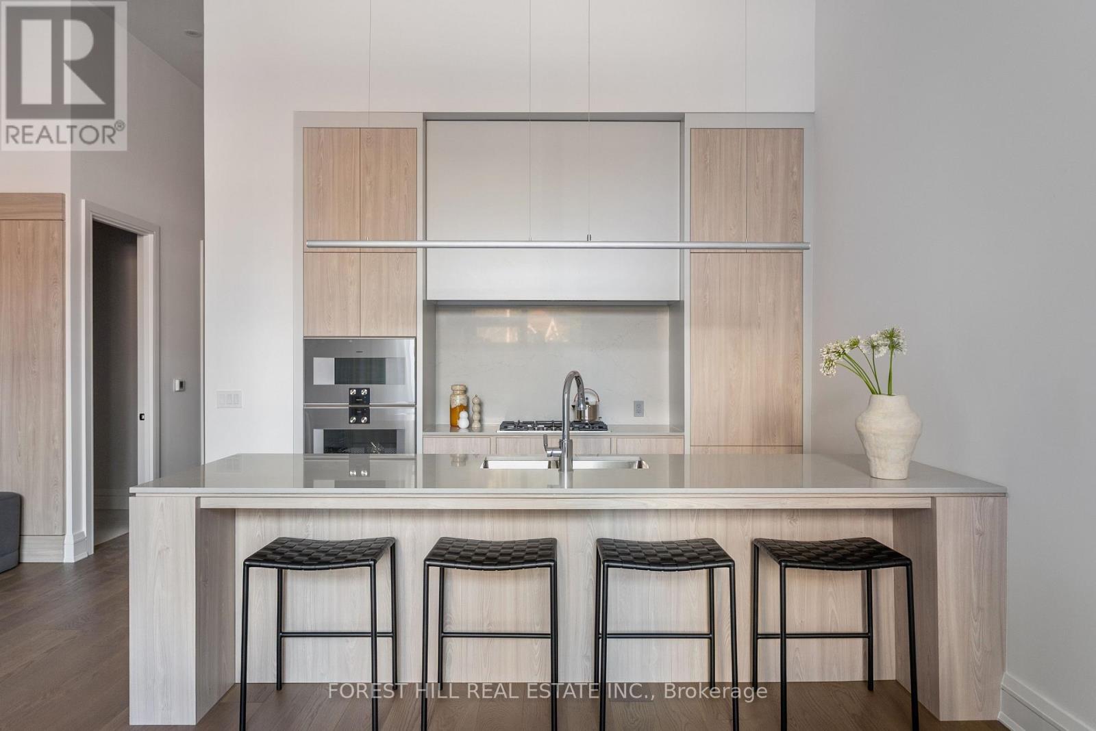 1A - 2010 BATHURST STREET, Toronto (Humewood-Cedarvale)