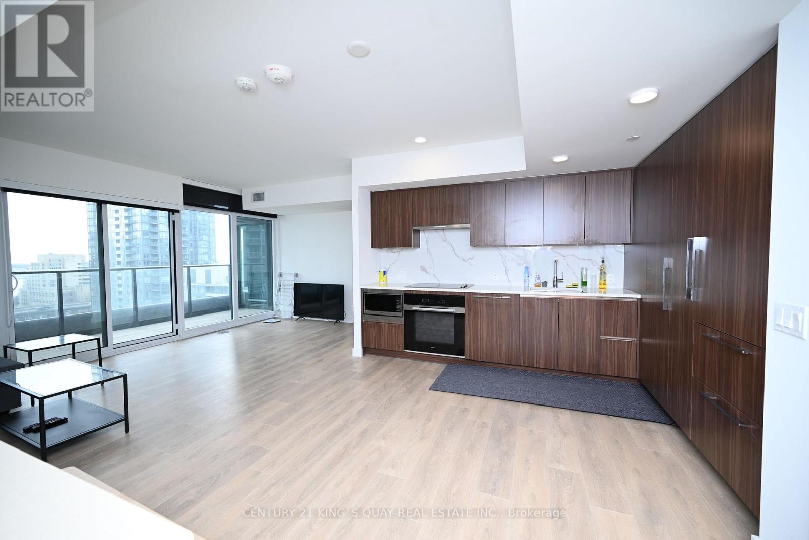 1021 - 3 Concord Cityplace Way, Toronto, Ontario  M5V 0X4 - Photo 10 - C13515388