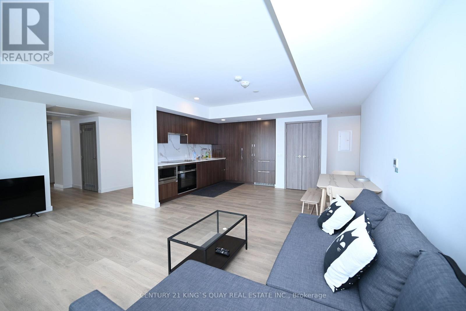 1021 - 3 Concord Cityplace Way, Toronto, Ontario  M5V 0X4 - Photo 9 - C13515388