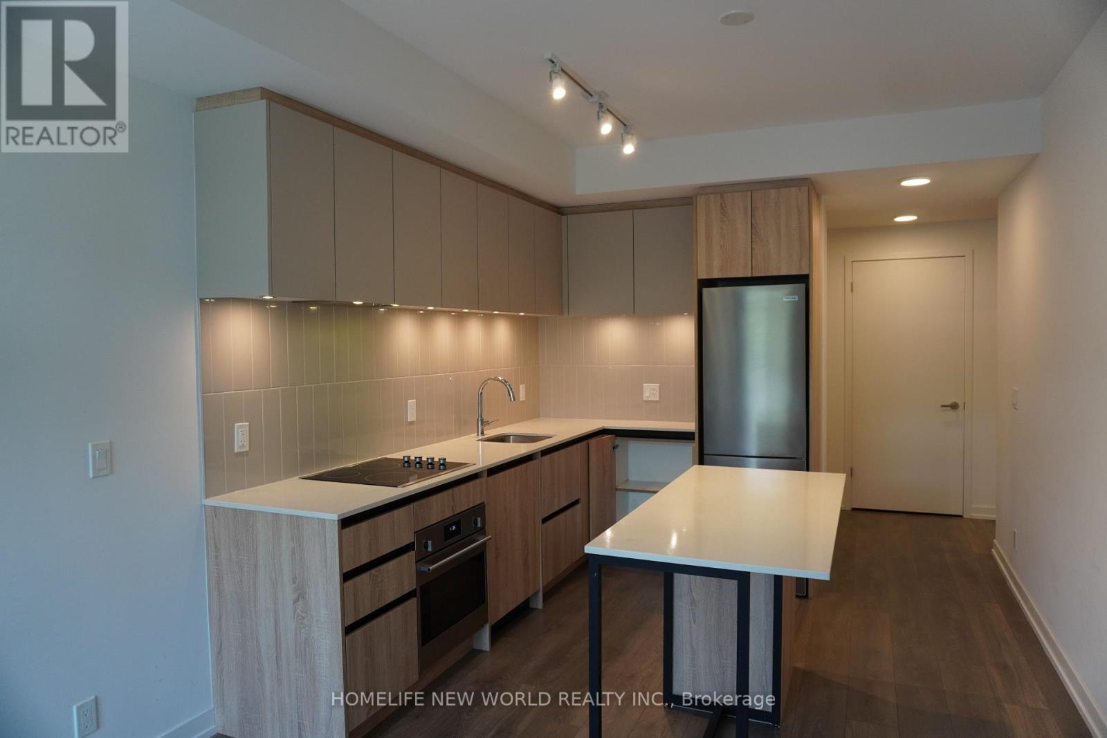D227 - 8 Beverly Glen Boulevard, Vaughan, Ontario  L4J 0L5 - Photo 3 - N13515350